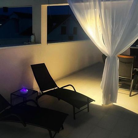 Apartamento Olive Oasis Penthouse With Jacuzzi Zadar Exterior foto